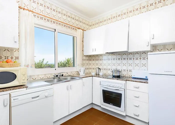 Jaime By * ארנל ד'אן קסטל